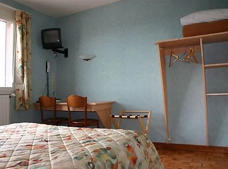 Hotel De Courteilles Montreuil-lʼArgillé