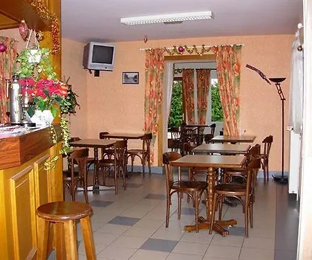 Отель De Courteilles 4*