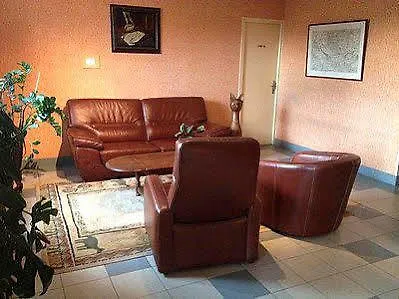 De Courteilles Otel Montreuil-lʼArgillé